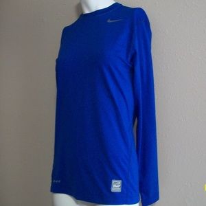 Nike Fitted Blue LS T-shirt